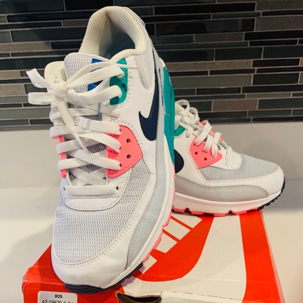 Nike Air Max 90